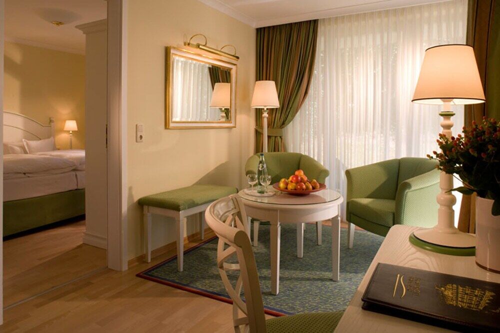 Strandhotel Heringsdorf Exterior photo